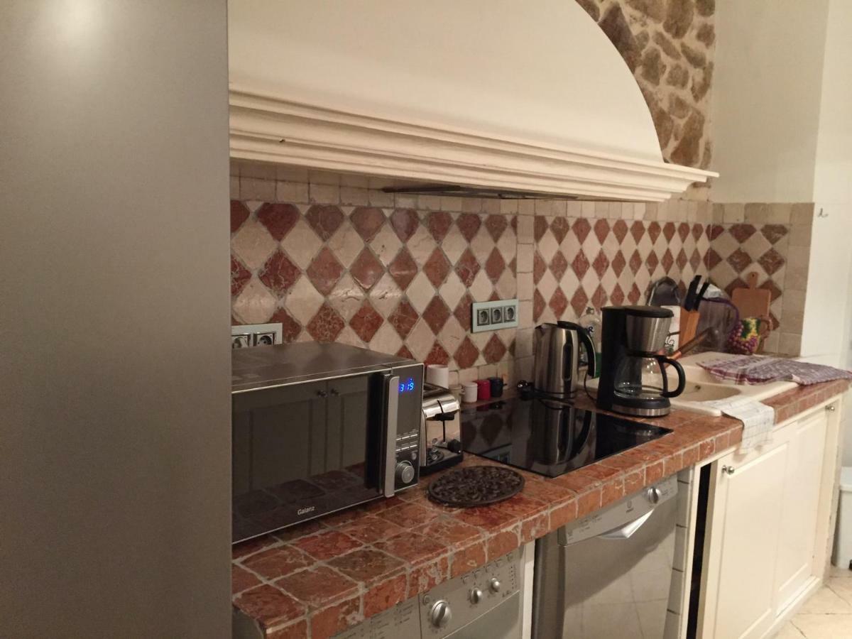Appartement De Charme Au Coeur De Saint Tropez Bagian luar foto